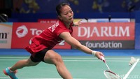 Dalam pertandingan di Plenary Hall Jakarta Convention Center (JCC), Selasa (13/6/2017), Fitriani mengalahkan Cheung Ngan Yi (Hong Kong) dengan skor 21-16, 16-21, 21-15.