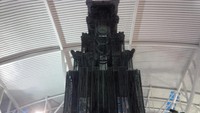 Selain sebagai hiasan, Menara Jam ini juga sebagai Central Point alias titik bertemu atau berkumpul. Menara dibuat dari tembaga yang melalui proses percepatan oksidasi selama kurang lebih 1 bulan (David/detikTravel)