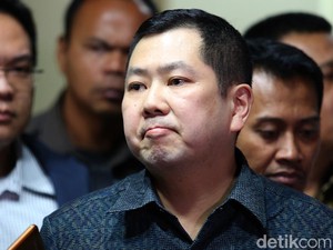 Tanda Tanya di Balik Hary Tanoe Dukung Jokowi Capres 2019