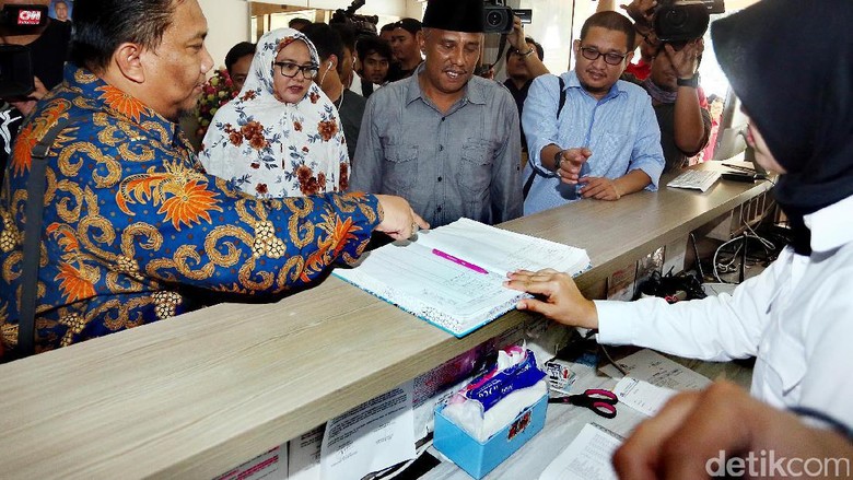 Cerita Kak Emma soal Pertemanan dengan Firza Husein dan Habib Rizieq Cerita Kak Emma soal Pertemanan dengan Firza Husein dan Habib Rizieq