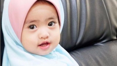 Gemes Maksimal! Cantiknya Anak-anak Selebriti Saat Berkerudung