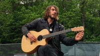 Hingga akhirnya Indio Downey bisa melebarkan sayapnya dengan bandnya yakni, The Dose. (Dok. Instagram/the_dose_band)