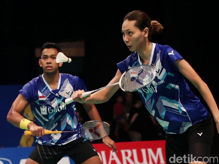 Ganda Campuran Indonesia Edi/Gloria Angkat Koper di Babak Pertama