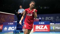 Fitriani mengungkapkan kegembiraannya.