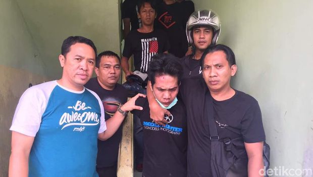 Asworo ditangkap di Bandar Lampung.