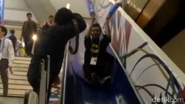 Kemeriahan Hari Kedua Indonesia Open