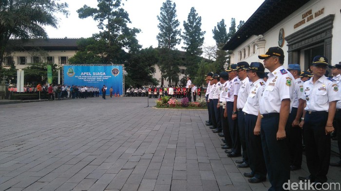 1.260 Personel Dishub Jabar Kawal Arus Mudik Lebaran