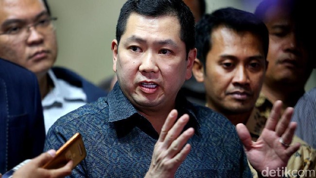 Karpet Merah Hary Tanoe Sambut Anak Donald Trump
