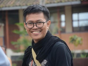 Alib Isa, Si Pencipta #30hariposterramadhan di Instagram