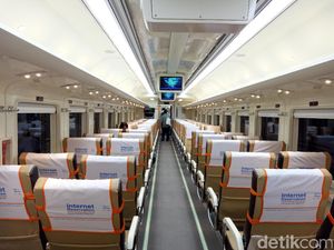 Menebak-nebak Kursi Maju atau Mundur Saat Beli Tiket Kereta Ekonomi