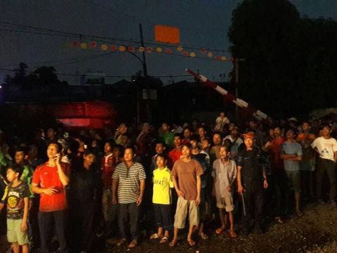 Tabrakan Maut Kereta vs Mobil, Lalin Tanah Tinggi-Senen Masih Ditutup
