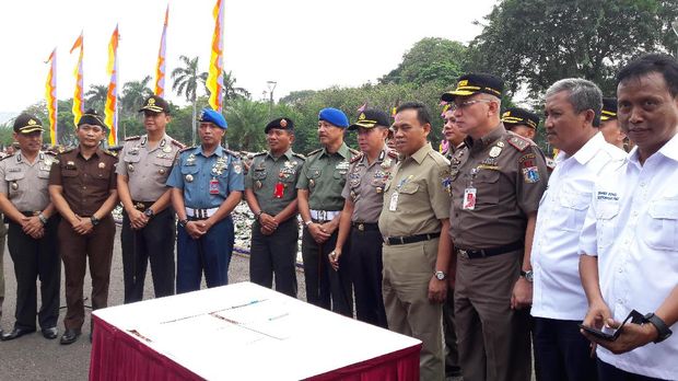 Pemusnahan miras turun dibandingkan tahun 2016.