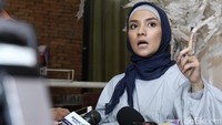 Penampilan Enno Lerian berubah sejak tahun lalu. Foto: Ismail/detikHOT