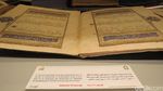 Ini Foto Al Quran Bertinta Emas di Madinah