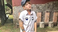 Tak pelak gaya maskulin Evelyn jadi perbincangan meski itu cuma peran saja. Foto: Instagram @ev0124