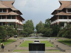 10 Kampus Terbaik Indonesia di Bidang Riset Versi THE WUR 2023