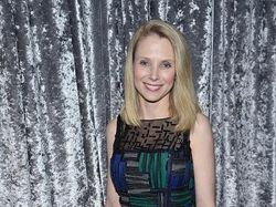 Momen Si Cantik Berotak Cemerlang Pimpin Yahoo