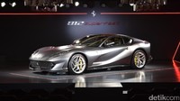 Kecepatan maksimum mencapai sekitar 340 km per jam, dan bisa berakselerasi dari 0-100 km per jam dalam 2,9 detik. Foto: Ferrari