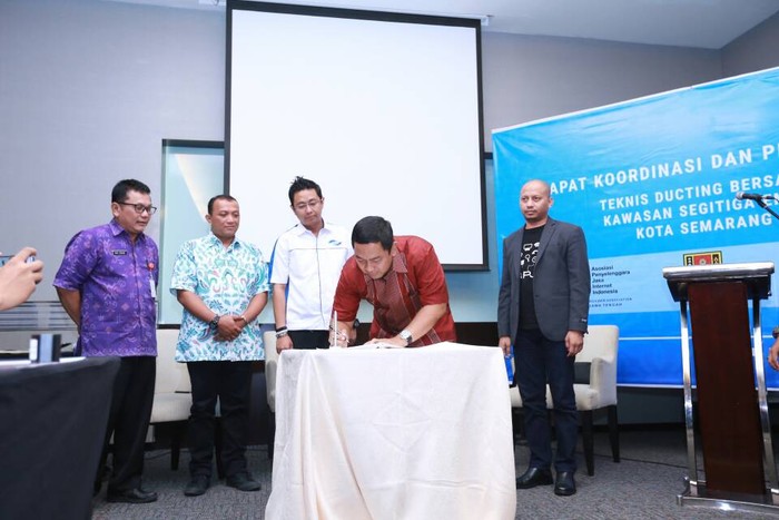 Segitiga Emas Kota Semarang akan Bebas Kabel