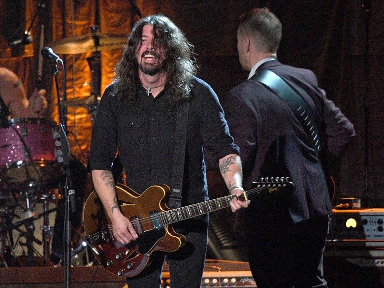 Dave Grohl Akui PJ Harvey Punya Pengaruh pada Album Baru Foo Fighters Dave Grohl Akui PJ Harvey Punya Pengaruh pada Album Baru Foo Fighters