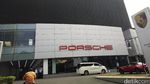 Markas Baru Porsche, Rolls-Royce di Jakarta