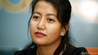 Sejak dibentuk pada 2012, Tepas Tandha Yekti bertanggung jawab mengembangkan IT roadmap Keraton dan mendokumentasikan serta mendigitalkan berbagai kegiatan di dalamnya. Hayu meneruskan kesukaannya di bidang IT dengan sejumlah kompetensi yang bisa diandalkan. Berkuliah di Bournemouth University, Inggris, titel sarjana Hayu adalah di bidang Business Information System Management. Dia juga bersekolah di Steven Institute Of Technology, AS di Computer Science Department.