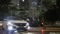Civic Hatchback Turbo mengusung mesin All New 1.5 Liter VTEC Turbo. Dengan mesin itu mobil menghasilkan tenaga maksimum 173 PS pada rpm 5.500 dan torsi maksimum 220 Nm di rpm 1.700-5.500. Foto: M. Luthfi Andika