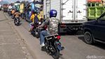 PKL Menjamur, Jalan Rancaekek Mengular