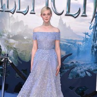 Elle Fanning di Premiere Dunia Disney Maleficent di Teater El Capitan pada tanggal 28 Mei 2014 di Hollywood, California. (Foto: Frazer Harrison / Getty Images)