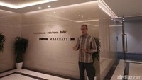 Selain merupakan diler yang menangani 3S yakni sales, service, dan sparepart (3S), diler ini juga menjadi Exclusive Flagship Dealer Porsche dan Rolls-Royce, Foto: Khairul Imam Ghozali