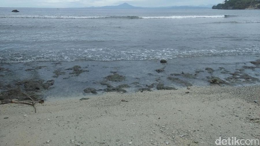 Bukan Di Anyer Pantai Karang Bolong Ini Di Sabang