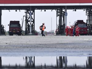 Pertamina Kirim Tim Khusus Perbaiki Terminal BBM di Donggala