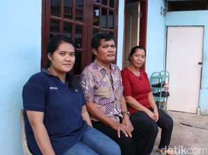 Keterbatasan Ekonomi Tak Surutkan Niat  Febri Kuliah di UGM