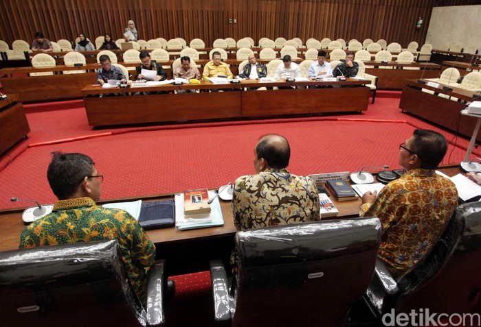 Pimpinan Pansus Hak Angket: KPK Penuh Pencitraan