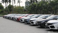 Posisi pertama sedan terlaris di Indonesia 2017 ditempati oleh Honda Civic. Januari-Desember 2017, Honda berhasil menjual 1.321 unit Civic. Foto: M. Luthfi Andika