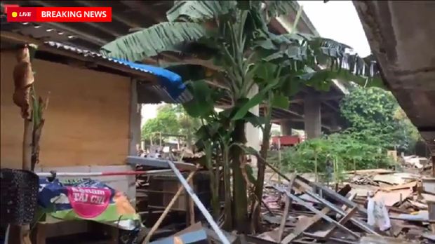 Penertiban kolong Tol Kalijodo (Foto: Screenshot breaking news 20detik)