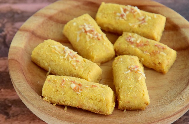 Bosan dengan Kaastengels Biasa? Coba Padukan dengan Herbs dan Cornflakes