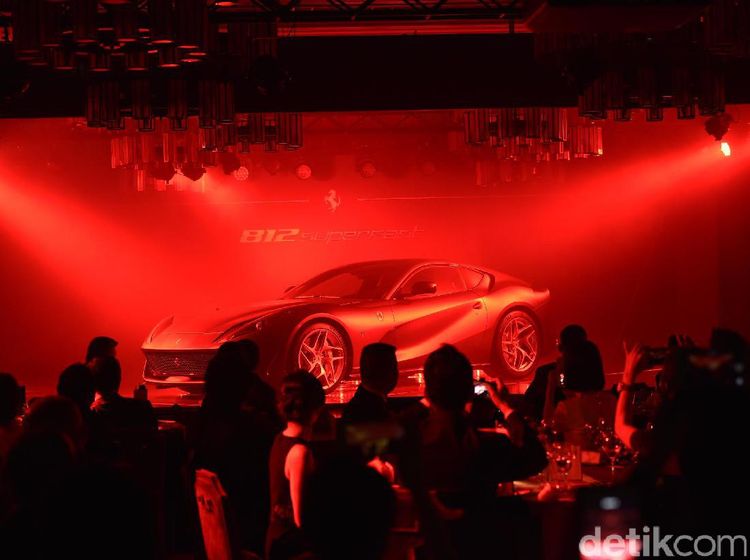 Mobil Terkuat Ferrari Segera Datang ke Jakarta