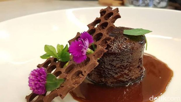 Sticky Toffee Pudding
