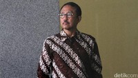 Ary Suta sempat membantah menangani obligor Sjamsul Nursalim saat menjabat pada periode 2001-2002.