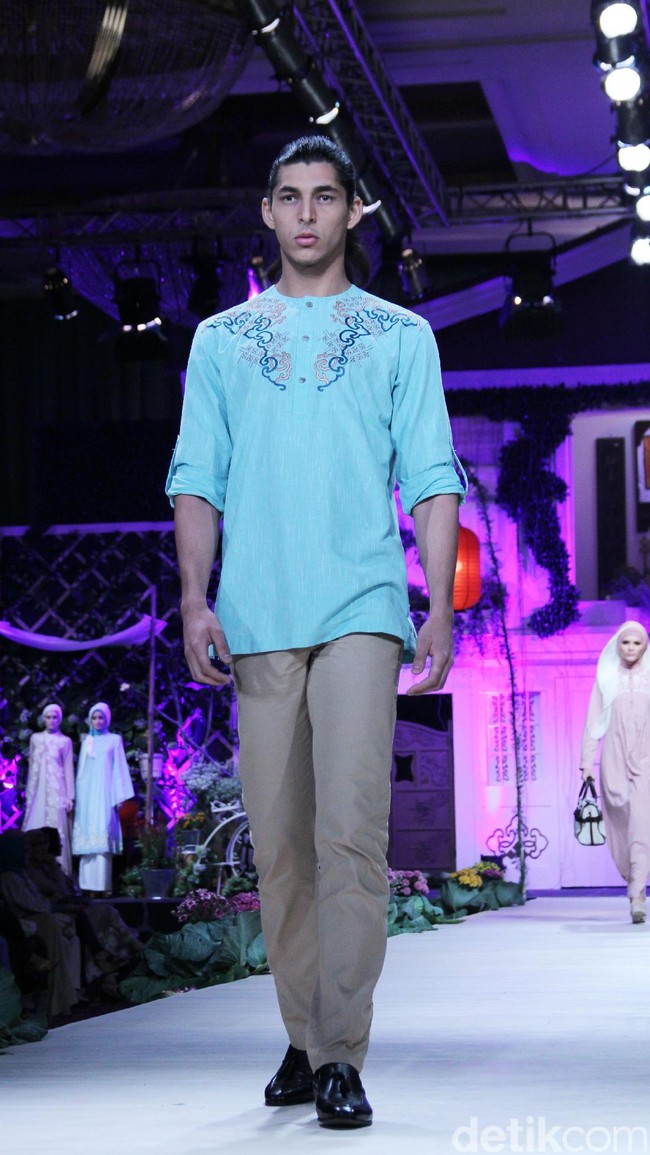 koleksi baju lebaran Shafira (Foto: Mohammad Abduh/Wolipop)