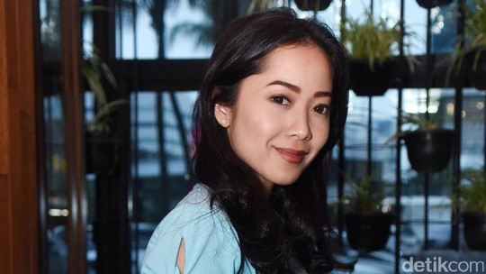 Gaya Kasual Karina Salim Gaya Kasual Karina Salim