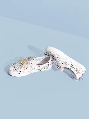 Vans Kolaborasi dengan Marc Jacobs Rilis Sneakers Edisi Terbatas