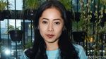 Gaya Kasual Karina Salim