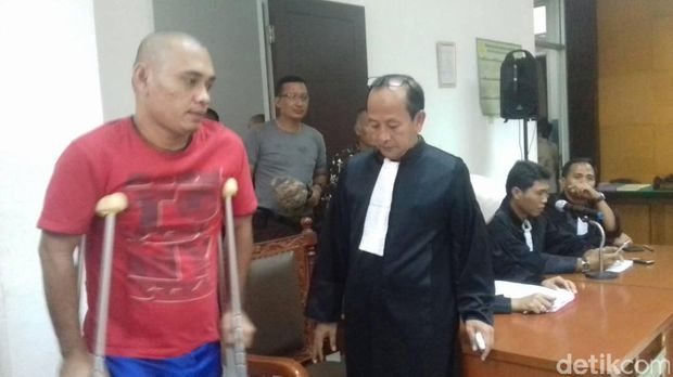 Pembunuhan Pulomas, Zanet Minum Air Kloset untuk Bertahan Hidup