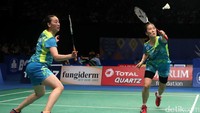 Kematangan bermain Chang Ye Na/Lee So Hee menyulitkan Greysia/Apriani pada poin-poin penentuan. 
