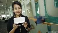 Upaya digitalisasi Keraton yang dilakukan Hayu sempat mendapat penolakan. Jauh sebelum dibentuk Tepas Tandha Yekti, Hayu sendiri sudah punya inisiatif untuk membuat website yang khusus memuat berbagai informasi dan budaya Keraton, namun pada saat itu belum diizinkan.