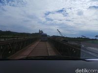 Melihat Kondisi Tol Fungsional Brebes Timur-Gringsing untuk Mudik