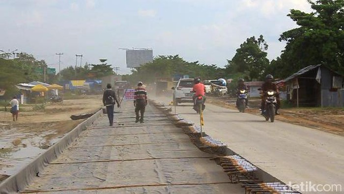 Perbaikan Jalan di Riau Dikebut Hingga H-7 Lebaran