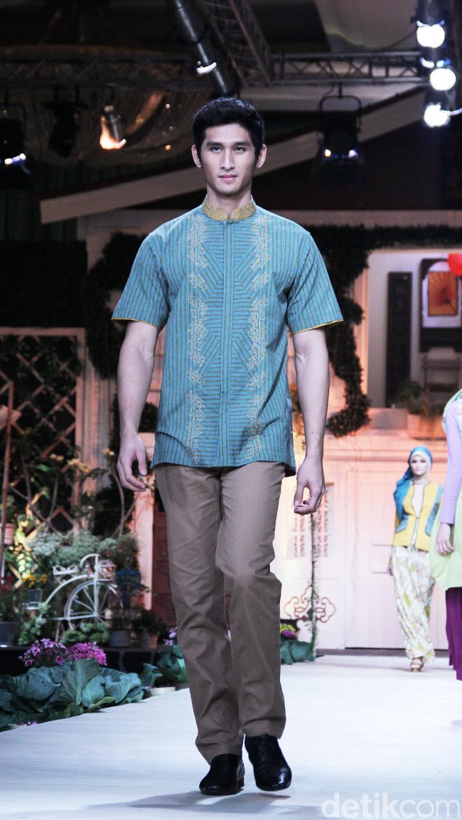 koleksi baju lebaran Shafira (Foto: Mohammad Abduh/Wolipop)